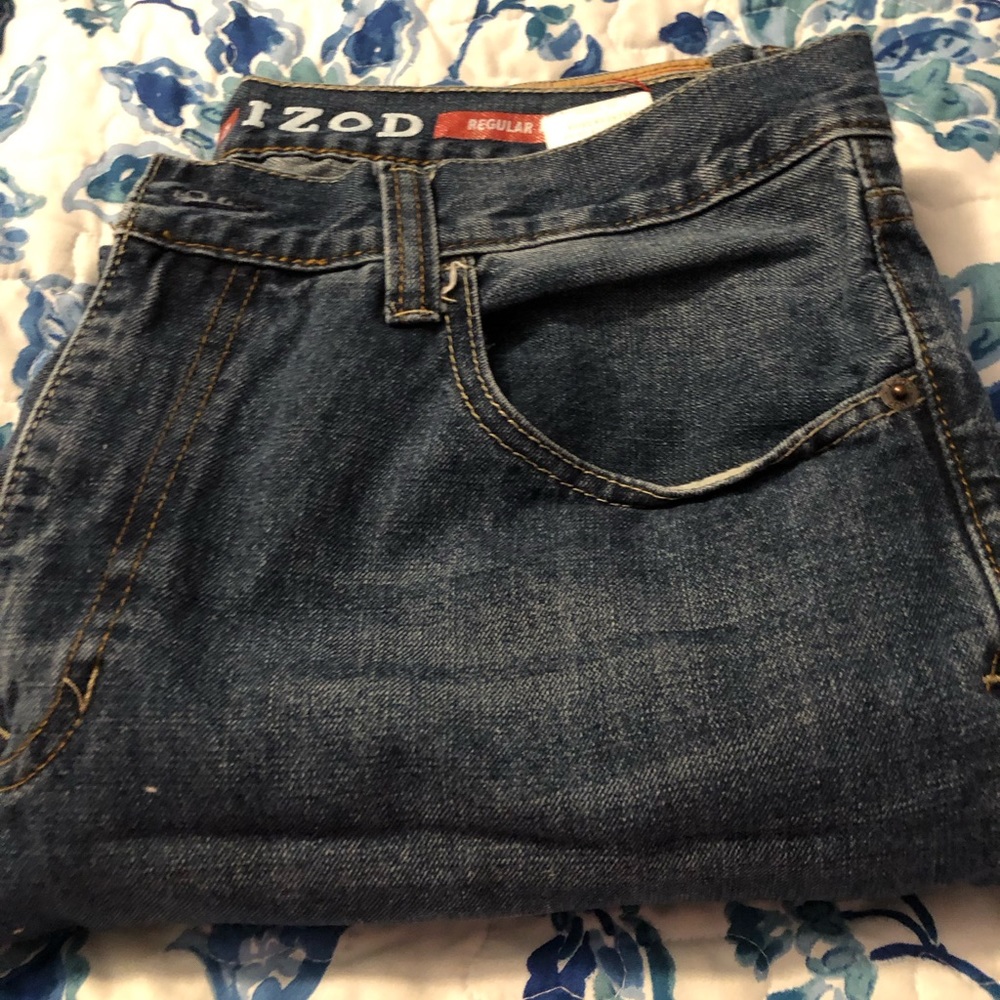 Authentic Izod Regular Fit Mens Jeans EUC - Picture 1 of 6